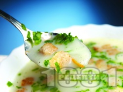 Крем супа от картофи, моркови, мляко и сметана - снимка на рецептата